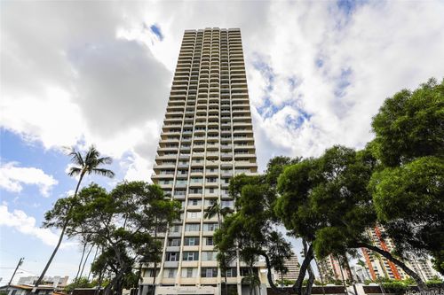 apt-2003-2825 S King St, Honolulu, HI, 96826-3520 | Card Image