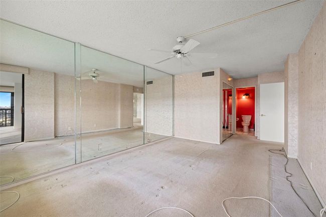 APT-1201 - 9415 Blind Pass Rd, Condo with 2 bedrooms, 2 bathrooms and null parking in ST PETE BEACH FL | Image 19