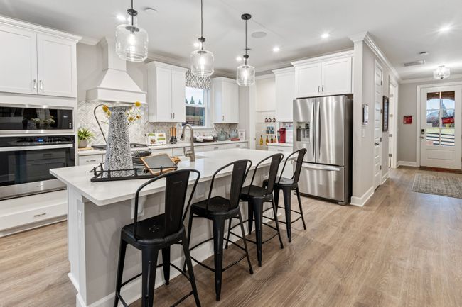 Photos are of another home. Options and colors may vary. | Image 5