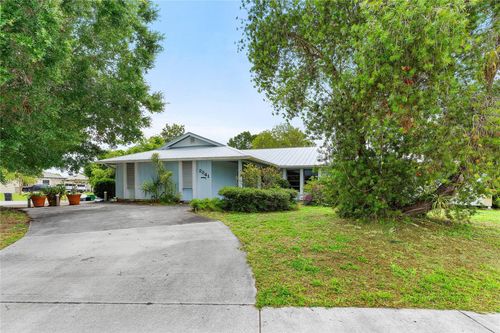 2041 Se Floresta Dr, Port St. Lucie, FL, 34984-4705 | Card Image