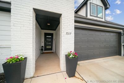 7117 E 154th Place S, House other with 4 bedrooms, 2 bathrooms and null parking in Bixby OK | Image 3