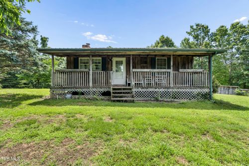 1820 Frank Roberts Rd, Afton, TN, 37616-6840 | Card Image