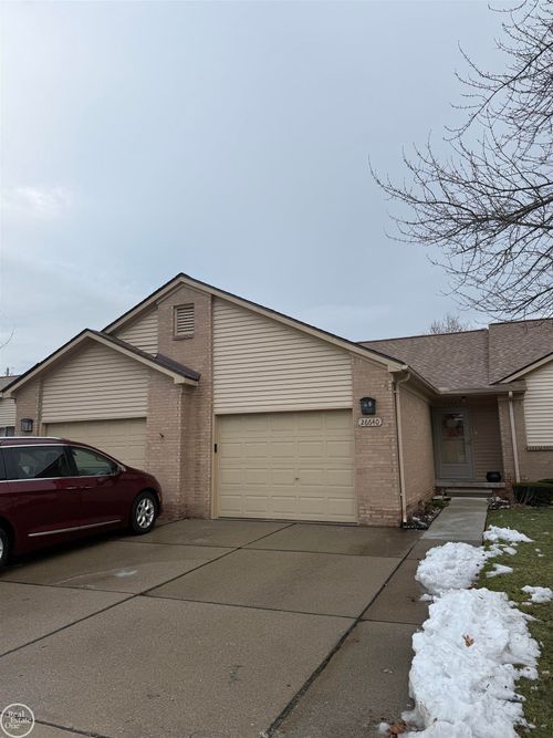 26640 Daniela Dr, Warren, MI, 48091-4093 | Card Image