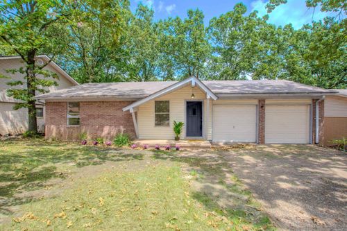 813 Silver Hill Rd, North Little Rock, AR, 72118-2657 | Card Image
