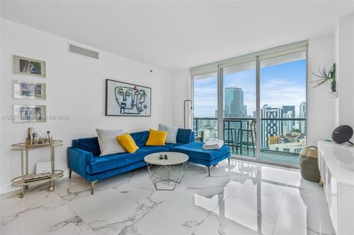 3807-55 Se 6th St, Miami, FL, 33131-2573 | Card Image