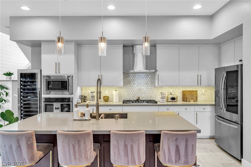 102-11250 Cactus Tower Ave, Las Vegas, NV, 89135-3451 | Card Image