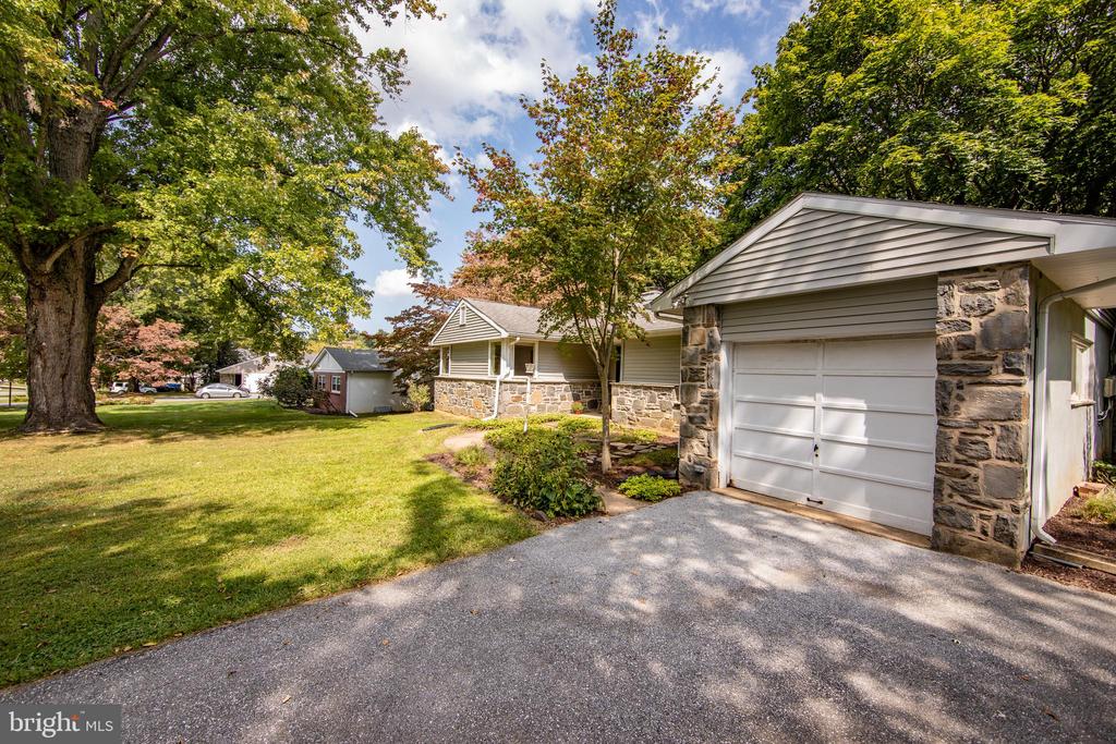 Carolina Ave, West Chester, PA 19380