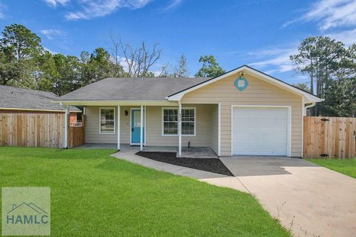 642 Honey Ridge Ln, Hinesville, GA, 31313-5252 | Card Image