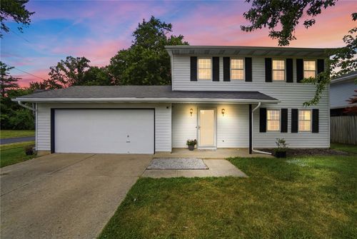 1099 Beaver Valley Rd, Beavercreek, OH, 45434-7011 | Card Image