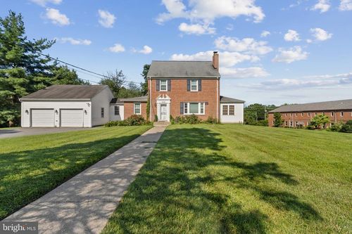 15118 Liberty Grove Dr, BURTONSVILLE, MD, 20866-1606 | Card Image