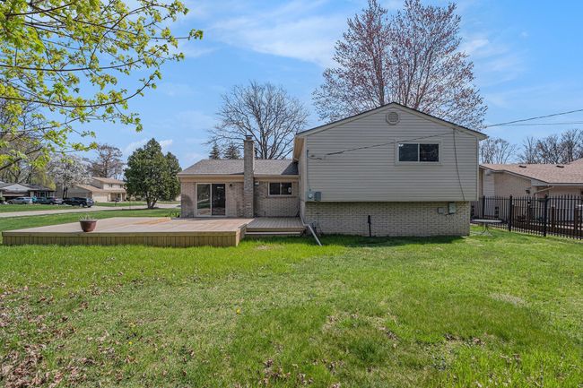 29555 Heritage Ln, House other with 4 bedrooms, 3 bathrooms and null parking in Southfield MI | Image 26