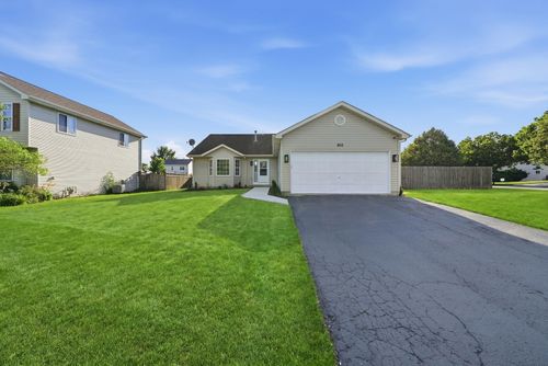 805 Thorn Creek Drive, Joliet, IL, 60436 | Card Image