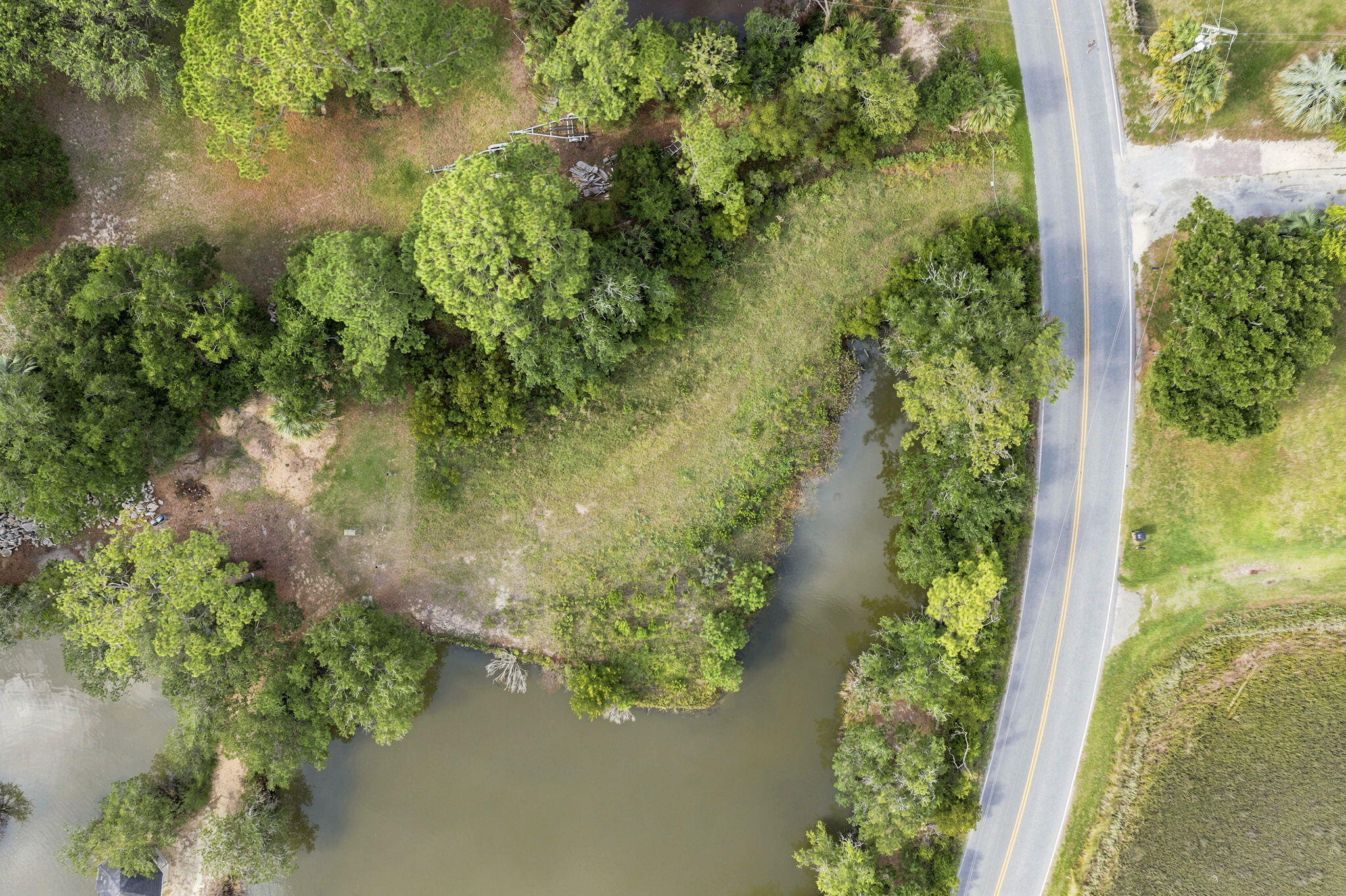 Land in Charleston 4
