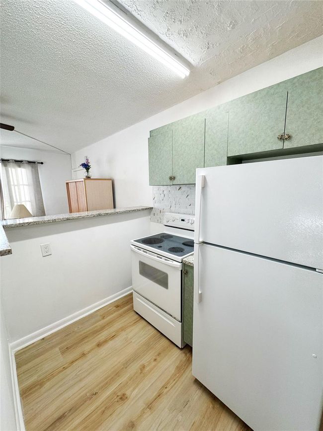 APT-729 - 310 S Cypress Rd, Home with 2 bedrooms, 2 bathrooms and null parking in Pompano Beach FL | Image 4