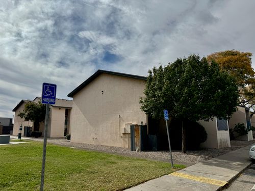 apt-b4-4601 Carlisle Blvd Ne, Albuquerque, NM, 87109-1052 | Card Image