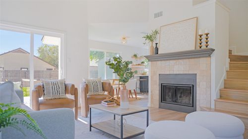 5509 Meadow Crst, Austin, TX, 78744-4024 | Card Image