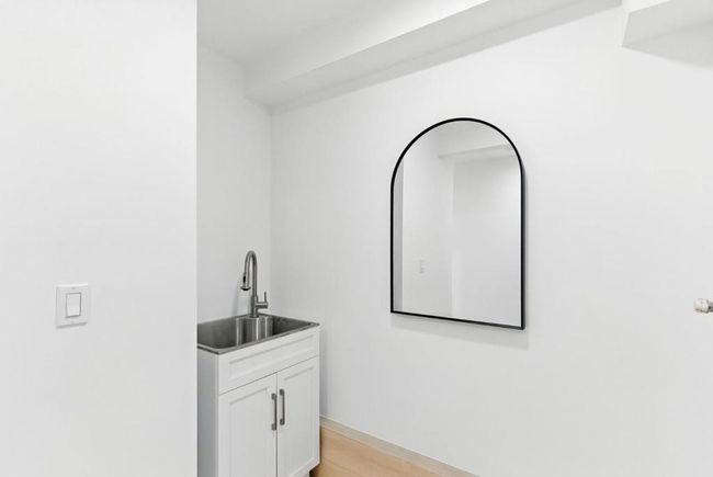 1815 18 Th Ave, House other with 3 bedrooms, 4 bathrooms and 1 parking in San Francisco CA | Image 65