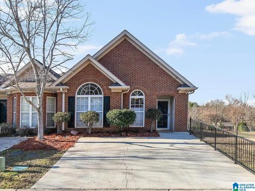 101 Hayesbury Ln, PELHAM, AL, 35124-2734 | Card Image