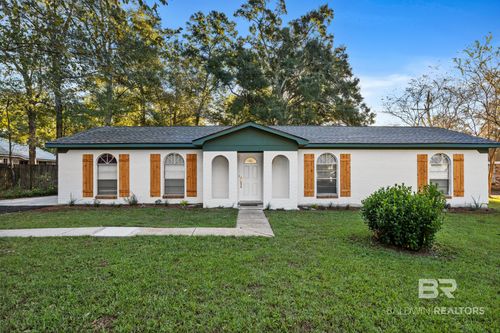 5449 Setter Ct, Theodore, AL, 36582-8822 | Card Image