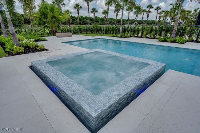 Pool and Spa | Image 39