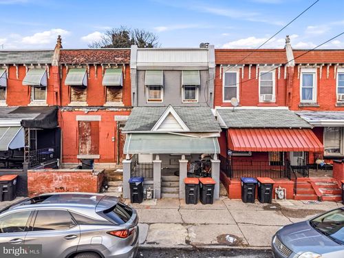 323 Yarnall St, CHESTER, PA, 19013-2834 | Card Image