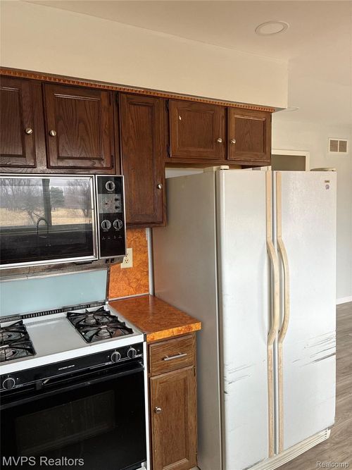 3228 villa nova cir E Carpenter Road, Richfield Township, MI, 48423 | Card Image