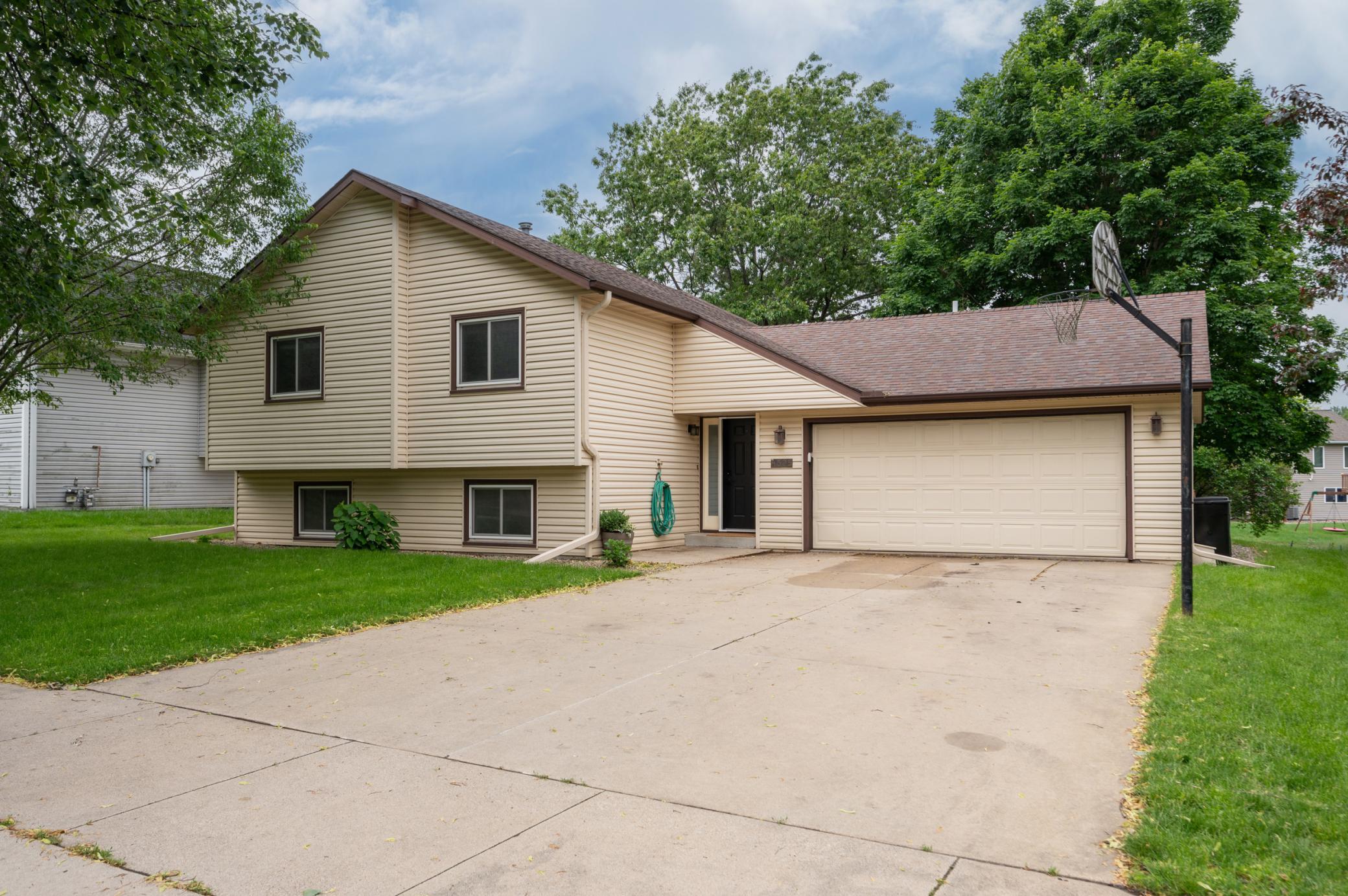 4th St, Rochester, MN 55901