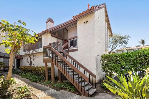 102 Kauai Ln, Placentia, CA, 92870-6028 | Card Image