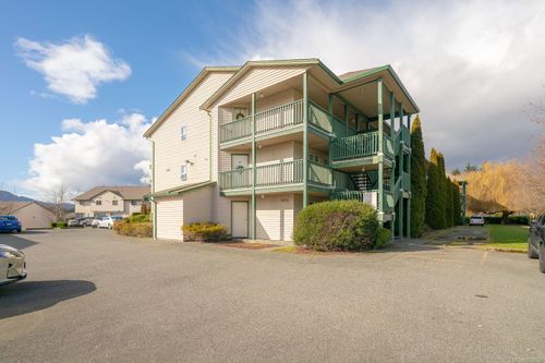 107-1912 Bowen Rd, Nanaimo, BC, V9S5S6 | Card Image