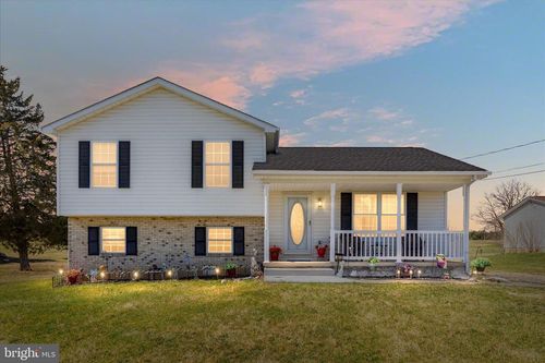 302 Montana Ct, Bunker Hill, WV, 25413-4412 | Card Image