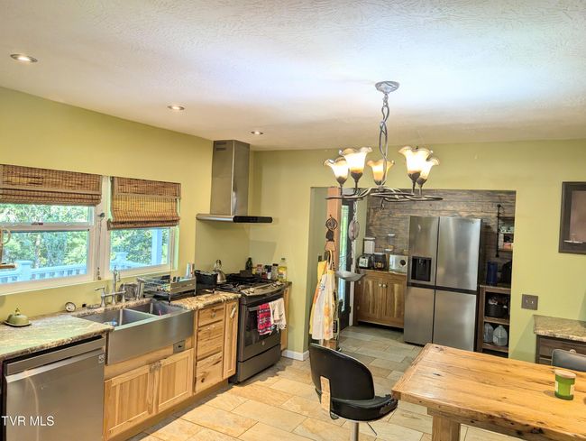 2509 Dc Caney Ridge Rd, House other with 3 bedrooms, 2 bathrooms and null parking in Clintwood VA | Image 48