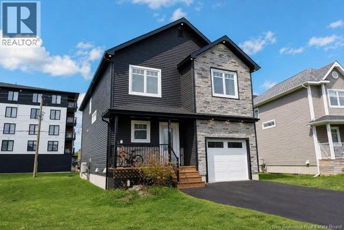 19 Lorilynn Cres, Fredericton, NB, E3C0P3 | Card Image