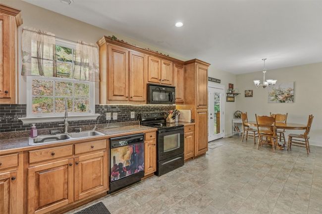 210 Triple Fork Rd, House other with 3 bedrooms, 3 bathrooms and null parking in Cullowhee NC | Image 31