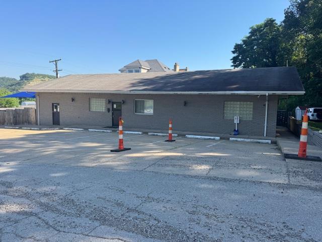 400 Commerce St, Wellsburg, WV 26070