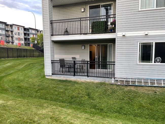 109 - 2440 34 Avenue Sw, Home with 1 bedrooms, 1 bathrooms and 1 parking in Calgary AB | Image 5