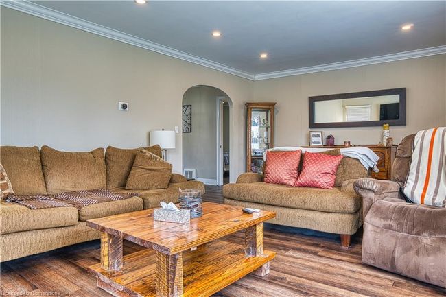 11 Churchill Dr, House other with 2 bedrooms, 1 bathrooms and 7 parking in Listowel ON | Image 18