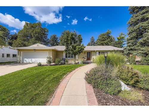 3843 S Elm St, Denver, CO, 80237-1008 | Card Image