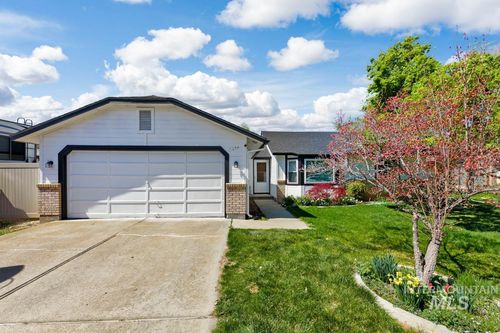 2631 N Aster Ave, Boise, ID, 83704-5388 | Card Image