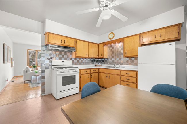 205 S 2 Nd St, House other with 3 bedrooms, 1 bathrooms and null parking in MALTA IL | Image 6