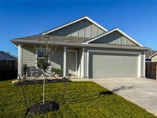429 Monsoon Dr, Lockhart, TX, 78644-5322 | Card Image