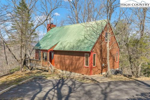 2095 Elk Ridge Road, Ferguson, NC, 28625 | Card Image
