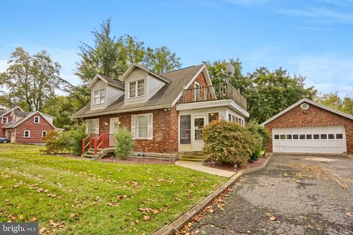 508 N 2nd St, Halifax, PA, 17032-9007 | Card Image