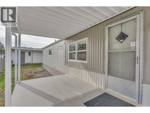 2657 1st St, Keremeos, BC, V0X1N6 | Card Image