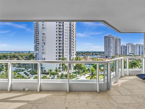 1102-21055 Yacht Club Dr, Aventura, FL, 33180 | Card Image