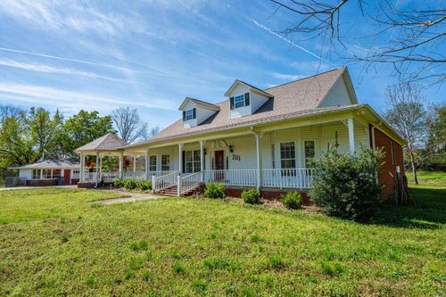 201 Green Willow Ln, Hot Springs, AR, 71901-4683 | Card Image