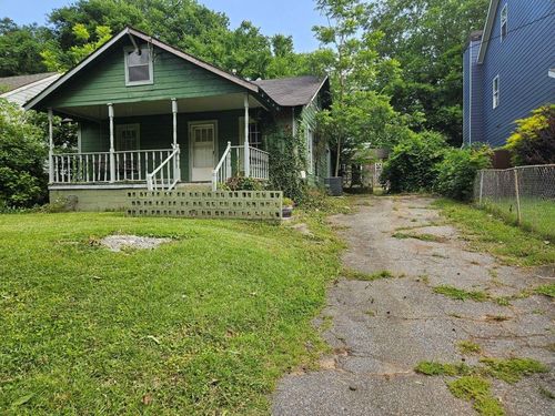 658 Schuyler Ave Se, Atlanta, GA, 30312-3868 | Card Image