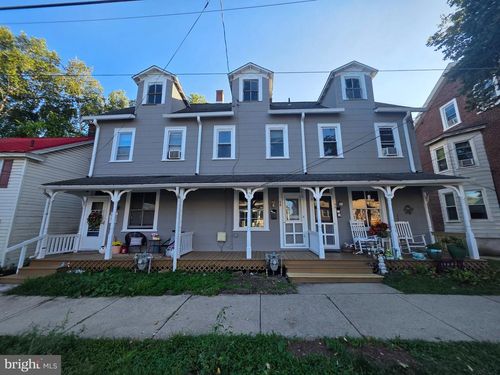 58 Pennsylvania Ave, PHOENIXVILLE, PA, 19460-4040 | Card Image