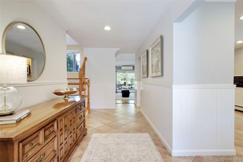 119 Radcliff Avenue, North Hempstead, NY, 11050 | Card Image