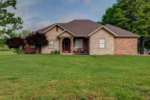 703 Woodwind Dr, Nixa, MO, 65714-7711 | Card Image