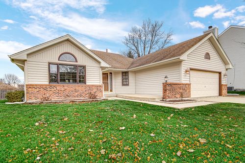 2420 Harbor Ct, Aurora, IL, 60504-5834 | Card Image